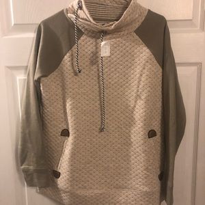 Women’s Maurice pullover- new with tags